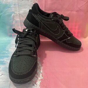 Nike Travis Scott x Air Jordan 1 Black Sneakers